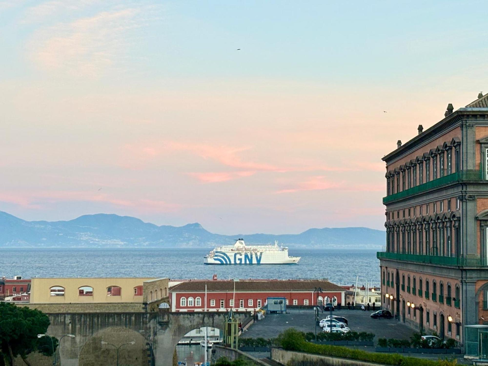 Il Mastio Guesthouse Naples Exterior photo